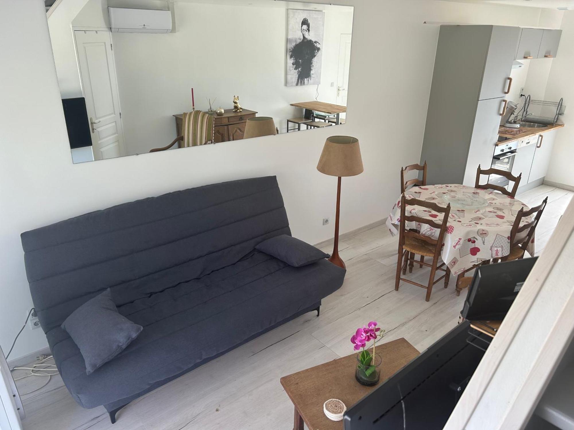 Pas Loin Des Plage Du Debarquement Creully sur Seulles エクステリア 写真